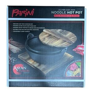 Parini 2-Liter Cast Iron Noodle Hot Pot Wooden Lid & Trivet Asian Fusion Series